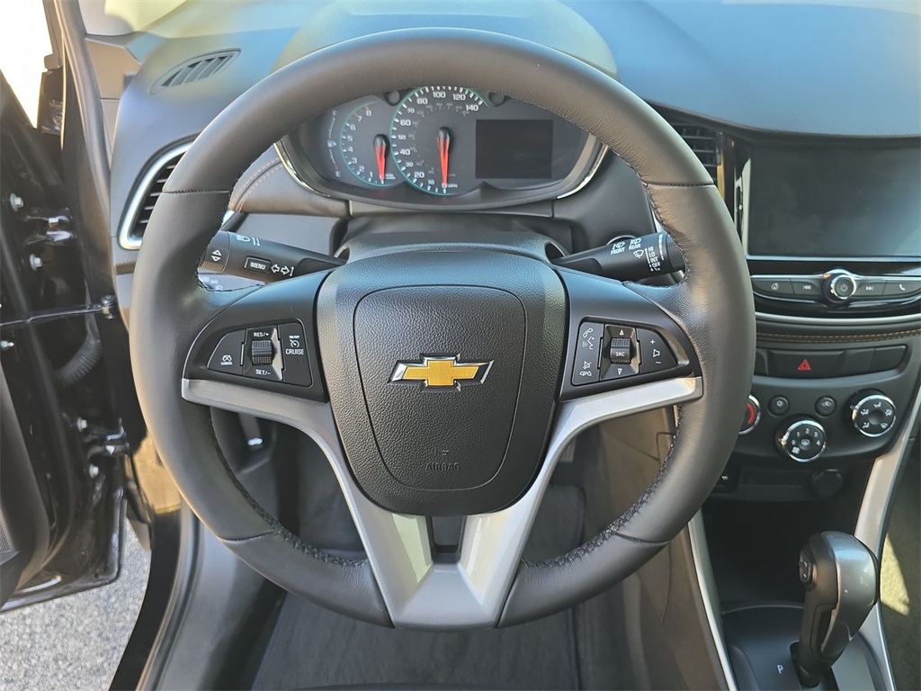 2022 Chevrolet Trax LT photo 11
