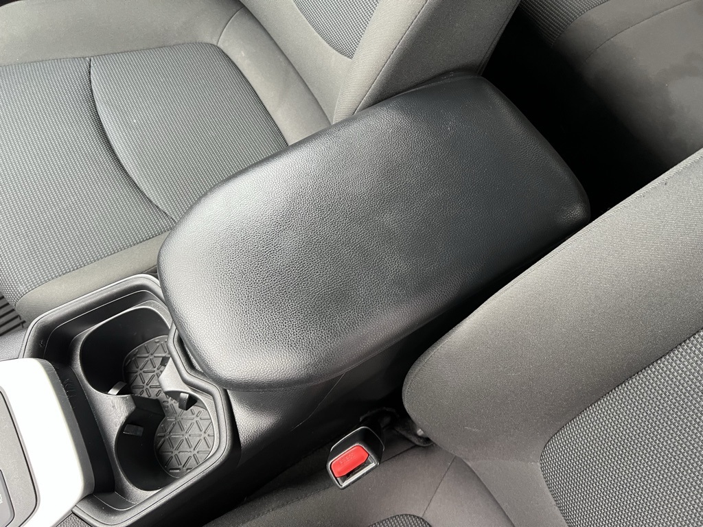 2021 Toyota RAV4 Hybrid LE photo 20