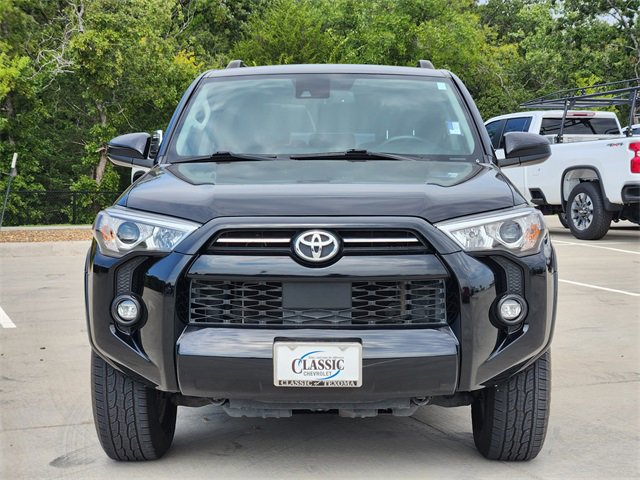 2021 Toyota 4Runner SR5 photo 2
