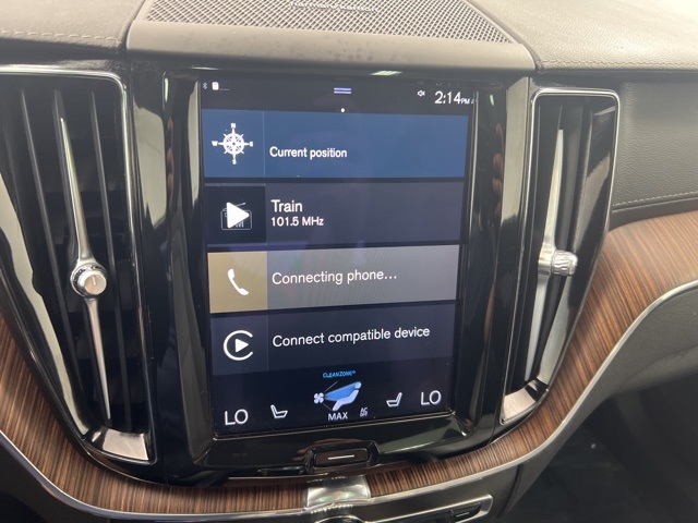 2021 Volvo XC60 Recharge Hybrid T8 Inscription photo 16