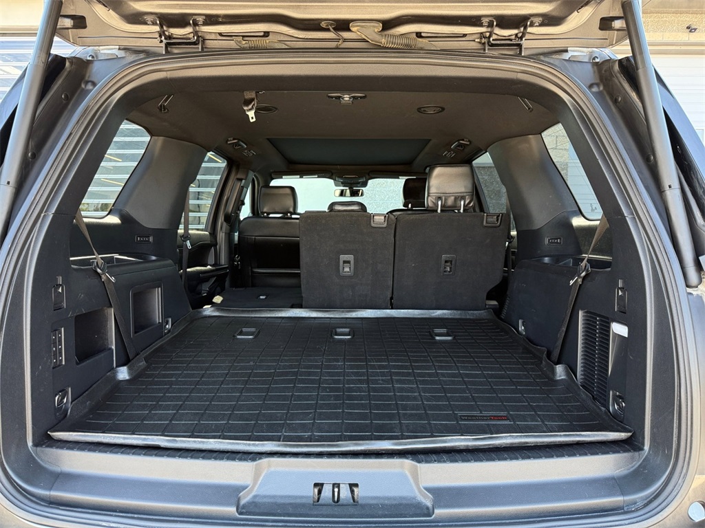 2020 Ford Expedition XLT photo 16