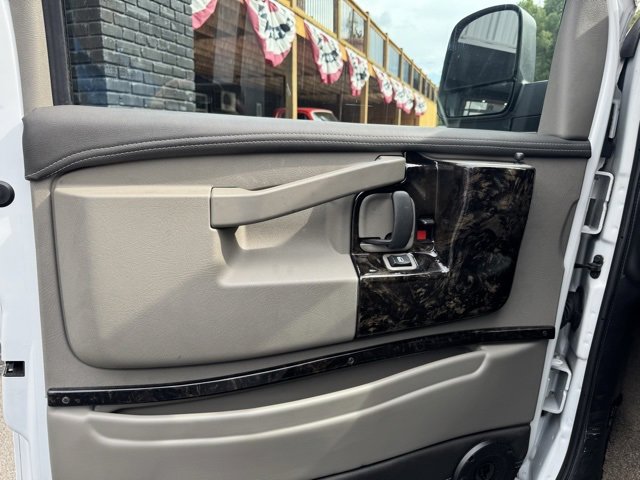 2022 Chevrolet Express Cargo Van 2500 photo 20