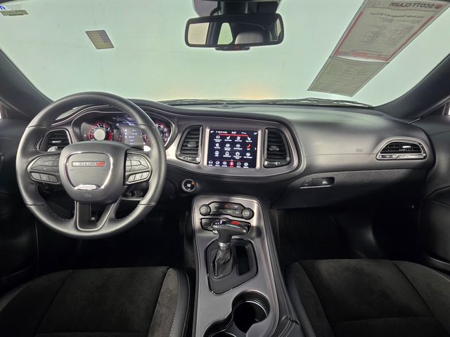 2023 Dodge Challenger R/T photo 21