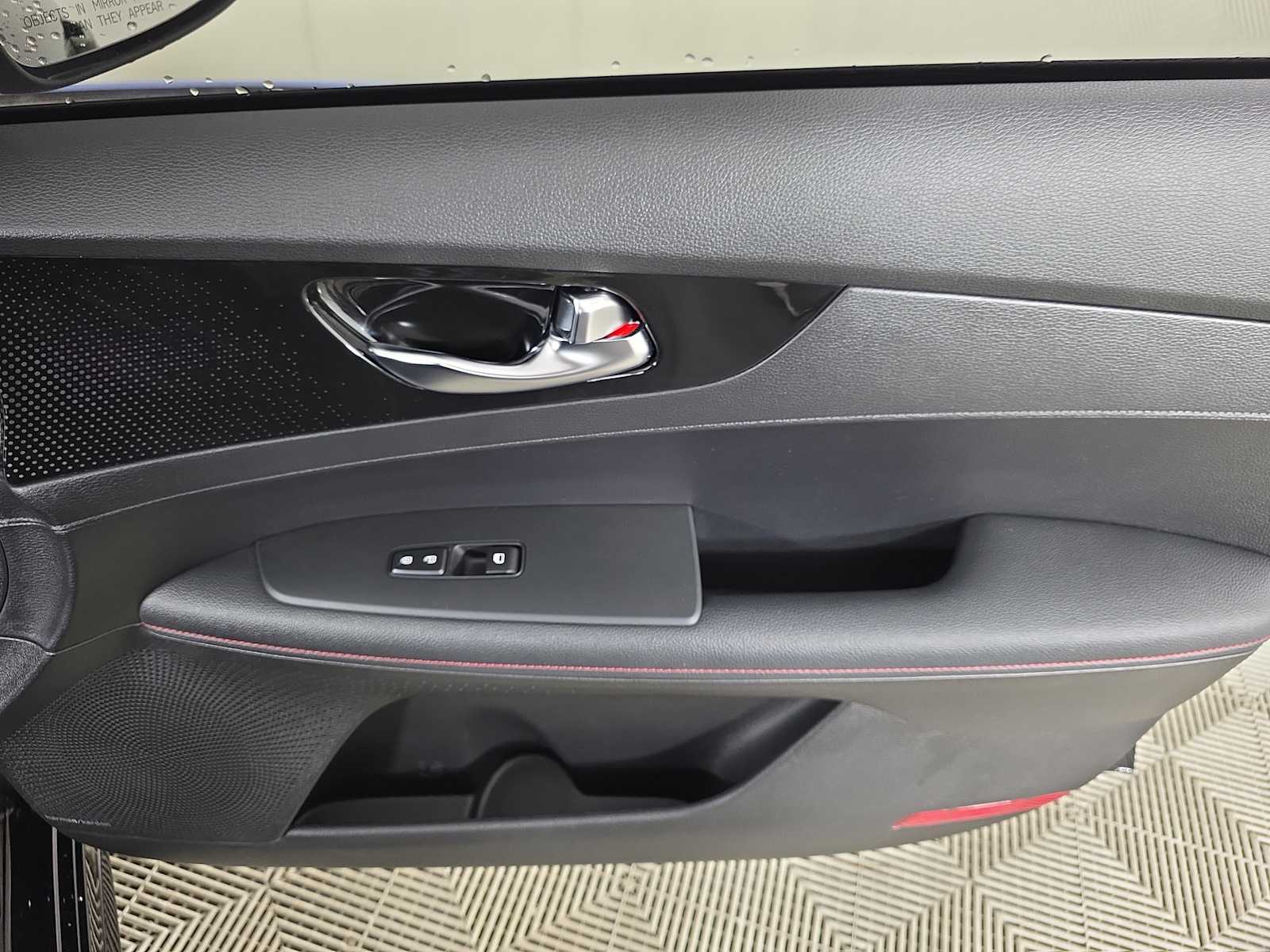 2023 Kia Forte GT photo 30