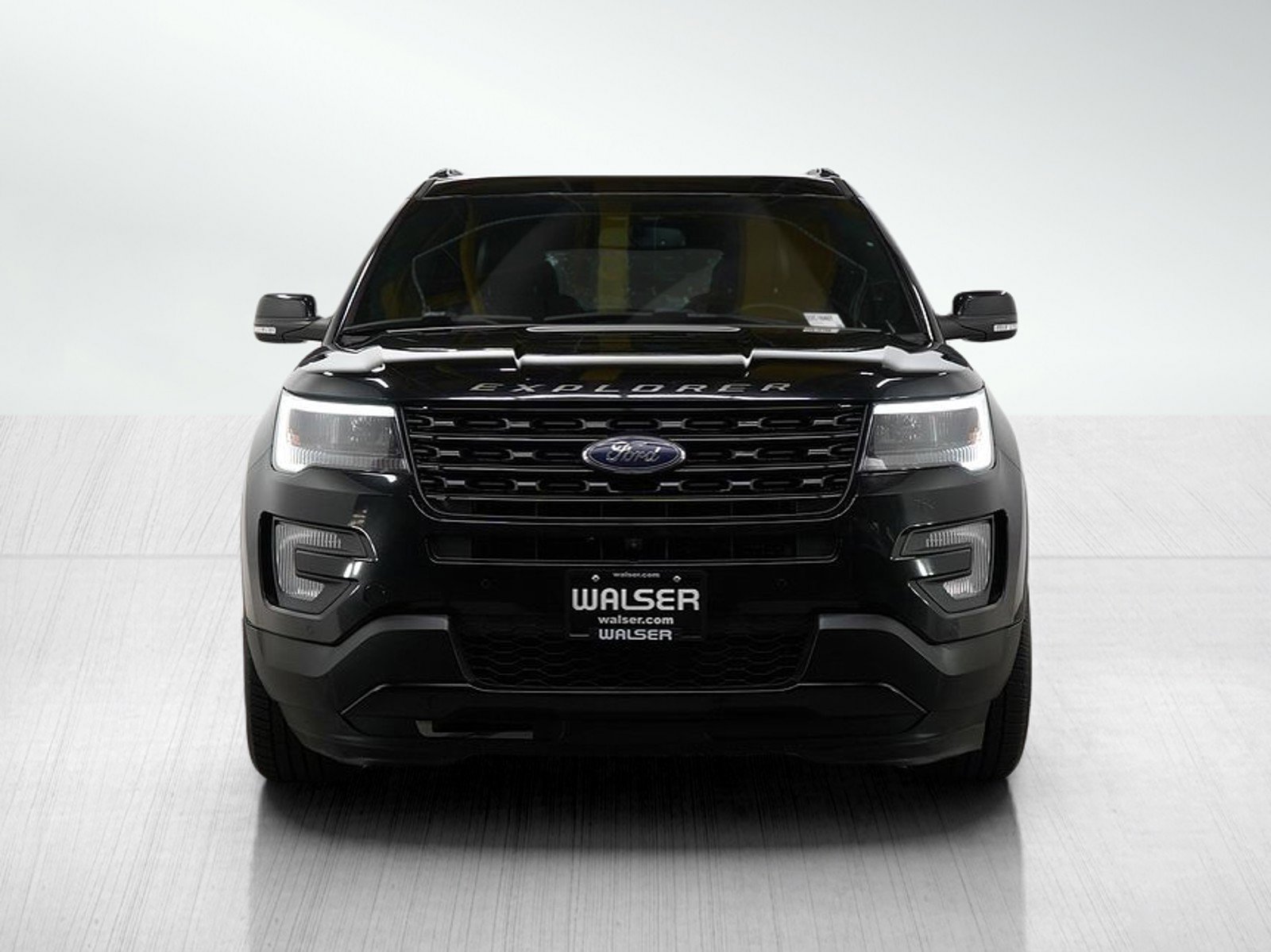 2017 Ford Explorer Sport photo 8