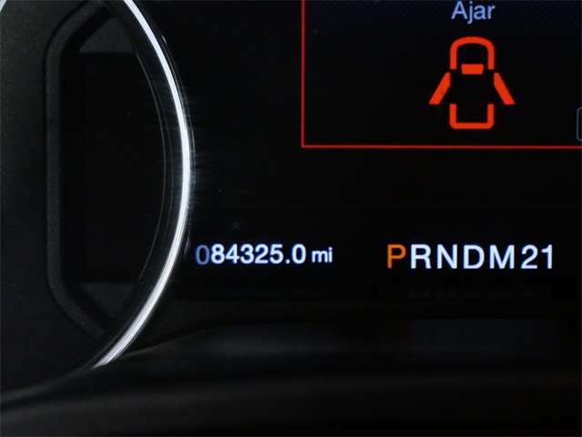2016 Ford F-150 Platinum photo 23