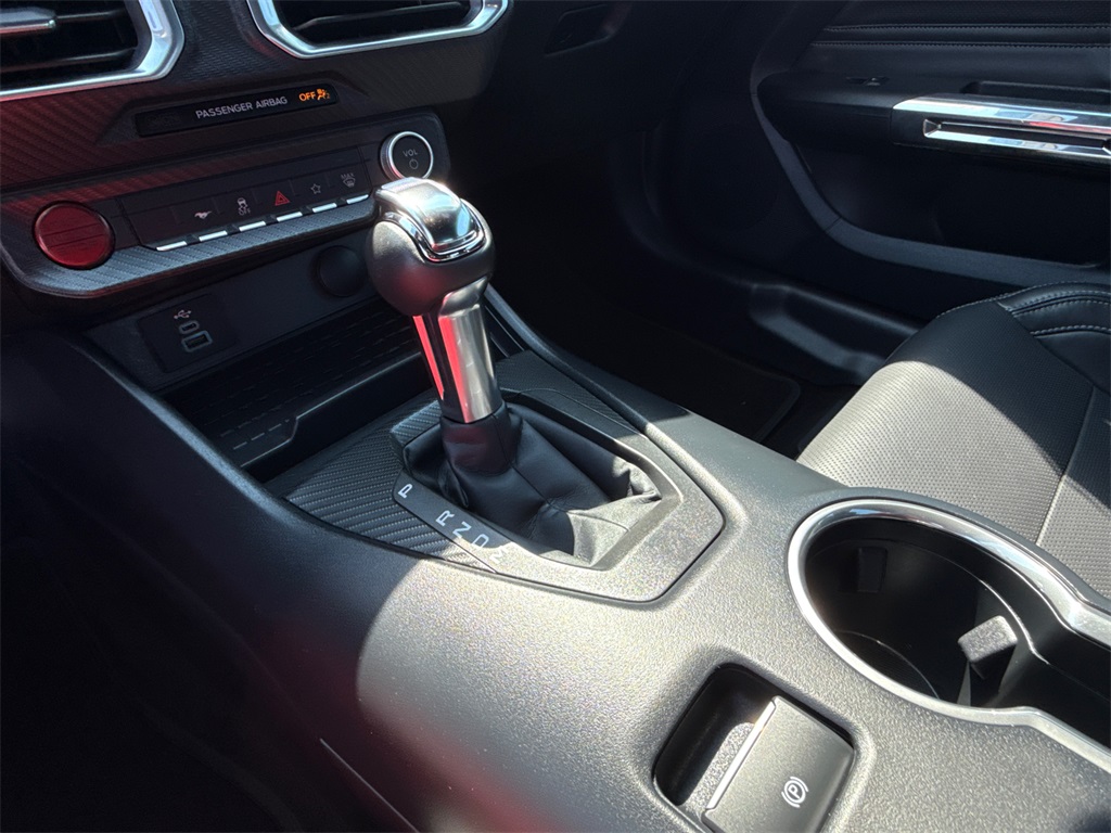 2024 Ford Mustang GT Premium photo 25