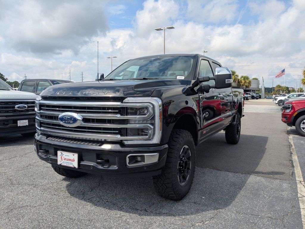 2025 Ford F-250 Platinum photo 7