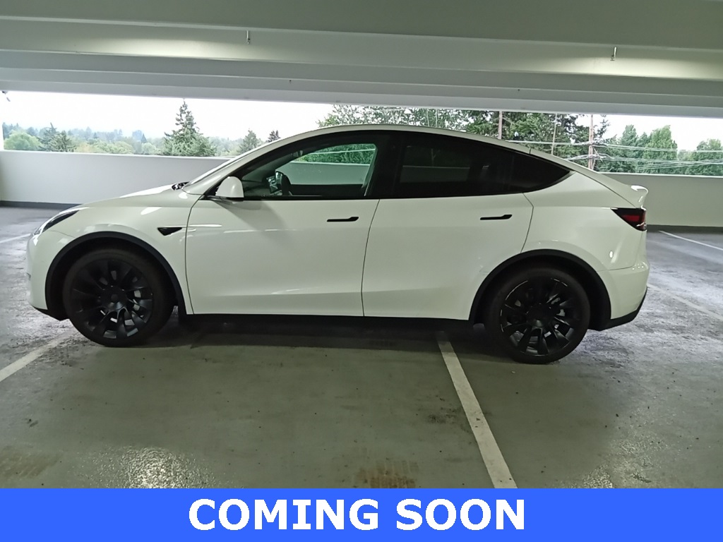 Used 2021 Tesla Model Y Long Range with VIN 5YJYGAEE7MF263926 for sale in Tigard, OR