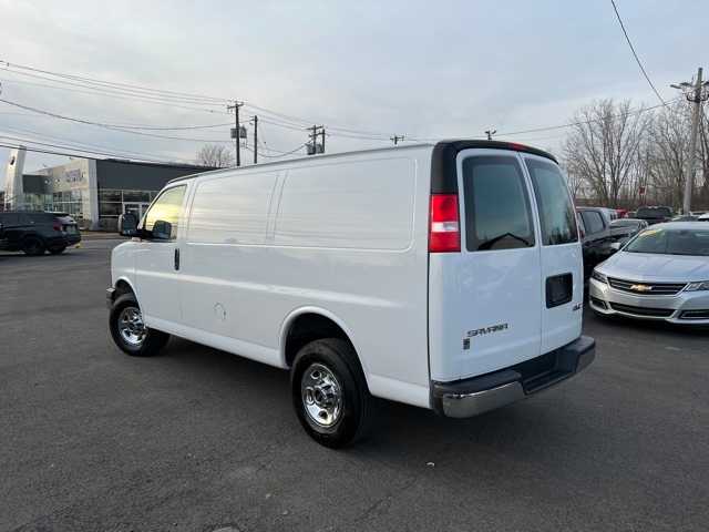 2023 Gmc Savana 2500 Cargo photo 4