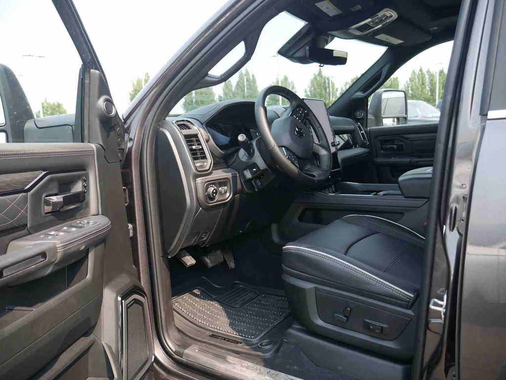 2026 Ram 3500 Limited photo 39