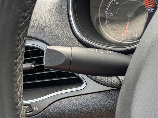 2019 Jeep Cherokee Latitude photo 28