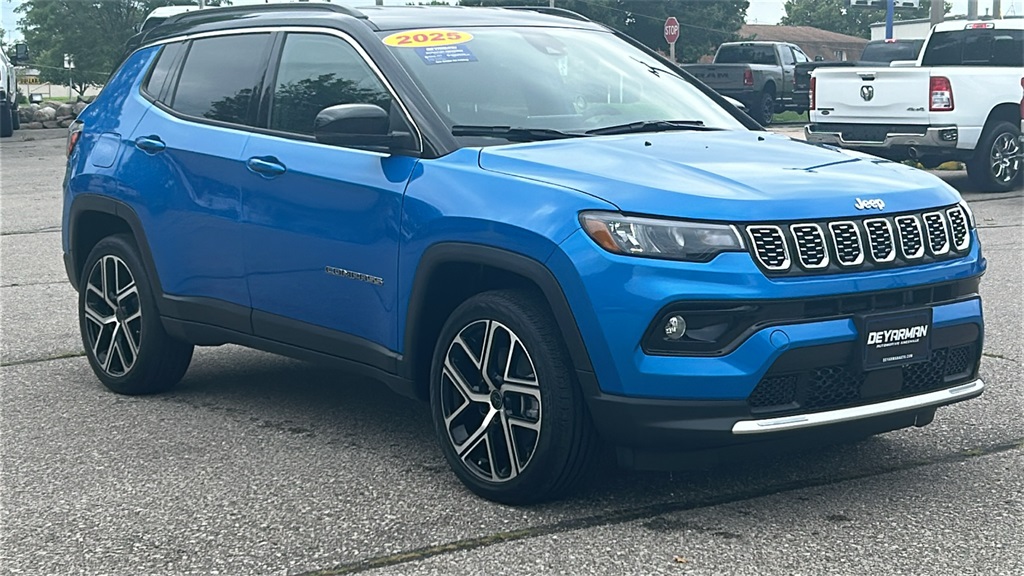 2025 Jeep Compass Limited's photo