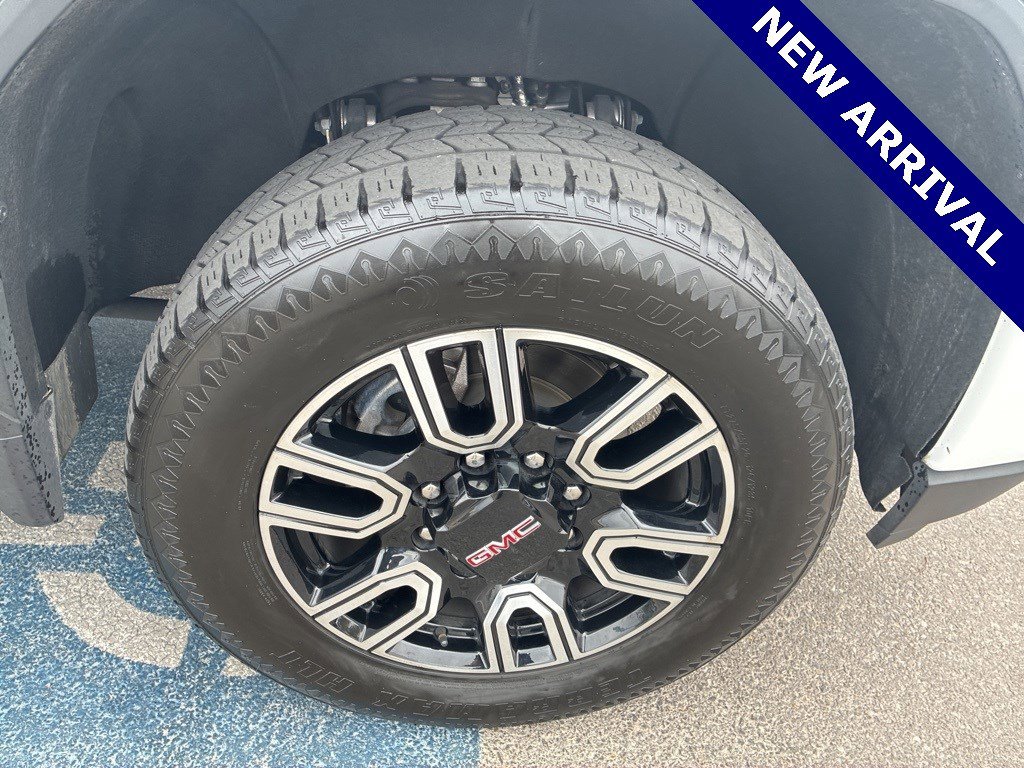 2022 Gmc Sierra HD AT4 photo 15