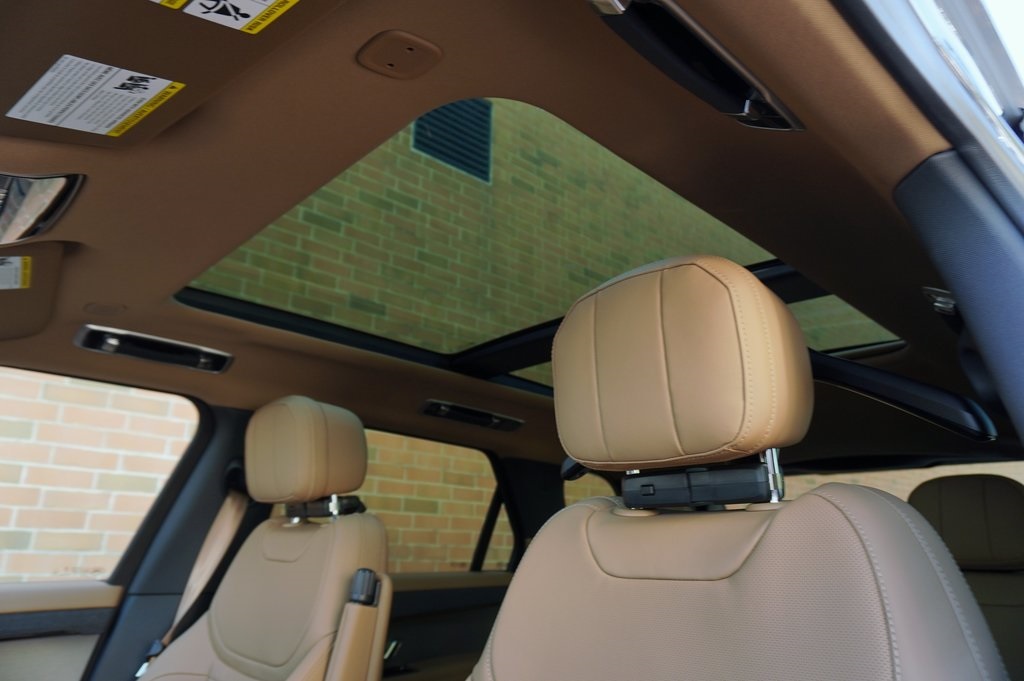 2025 LAND ROVER RANGE ROVER SPORT - Image 12