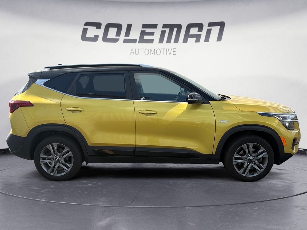 2021 Kia Seltos S photo 6