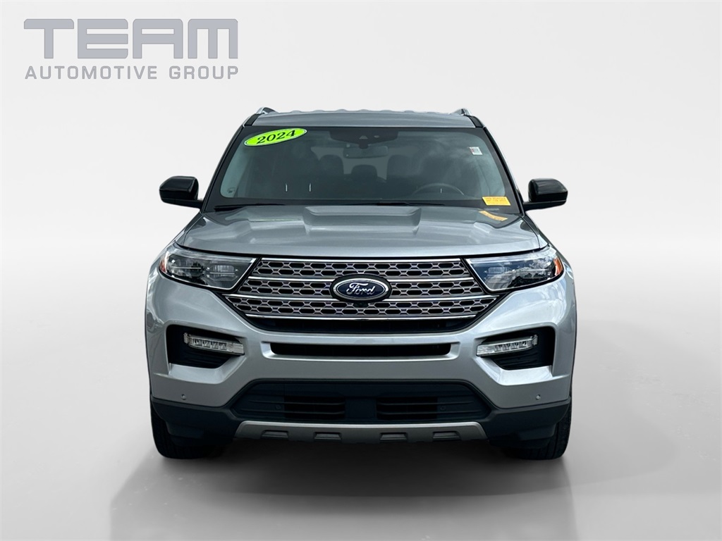 2024 Ford Explorer Limited photo 2