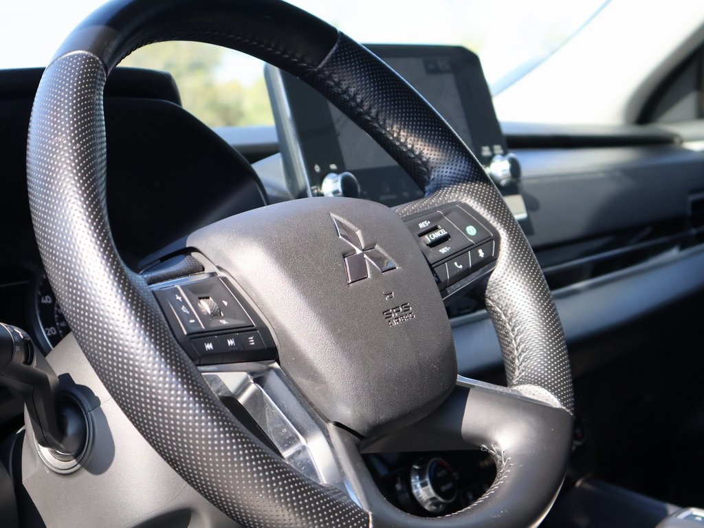 2024 Mitsubishi Outlander SE photo 26