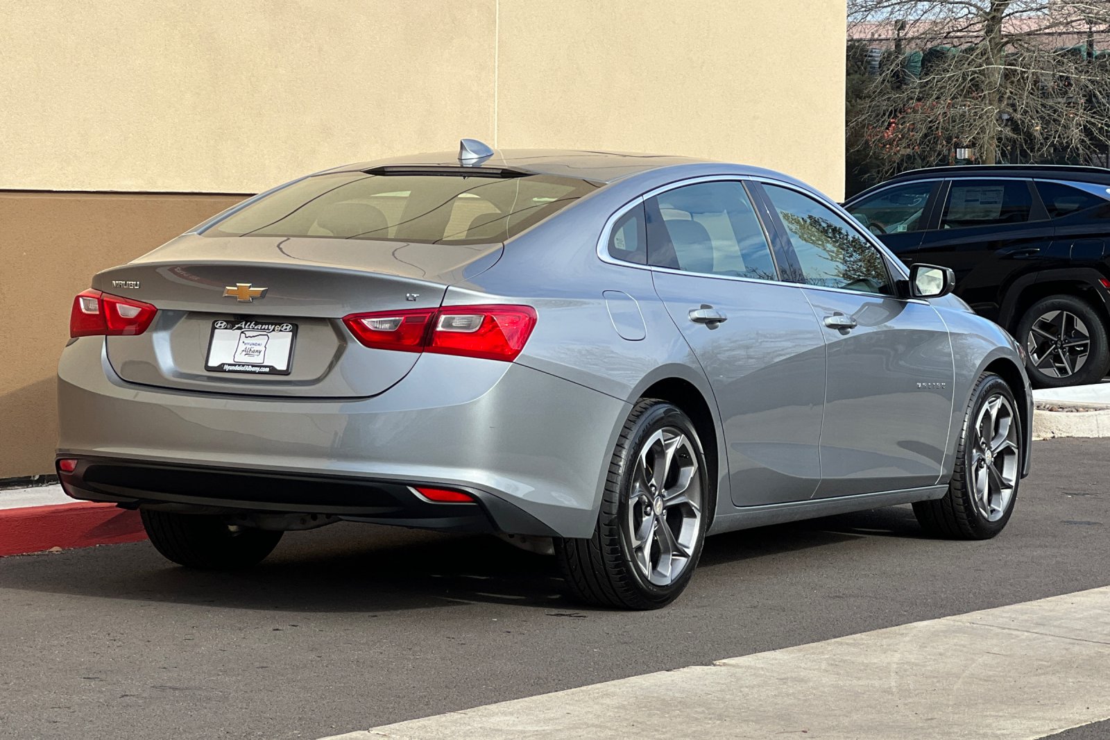 2023 Chevrolet Malibu 1LT photo 3