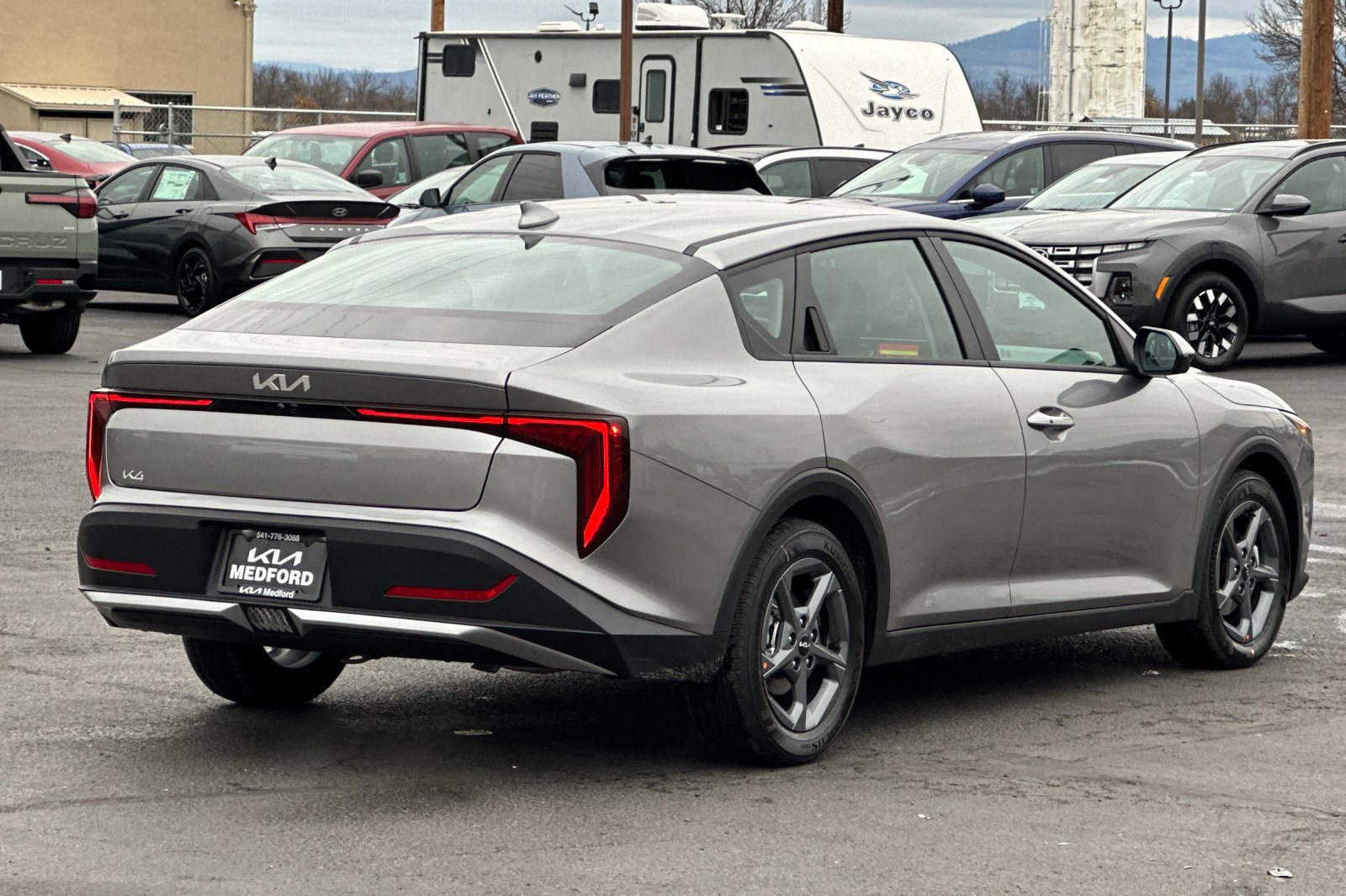 2025 Kia K4 LXS photo 4