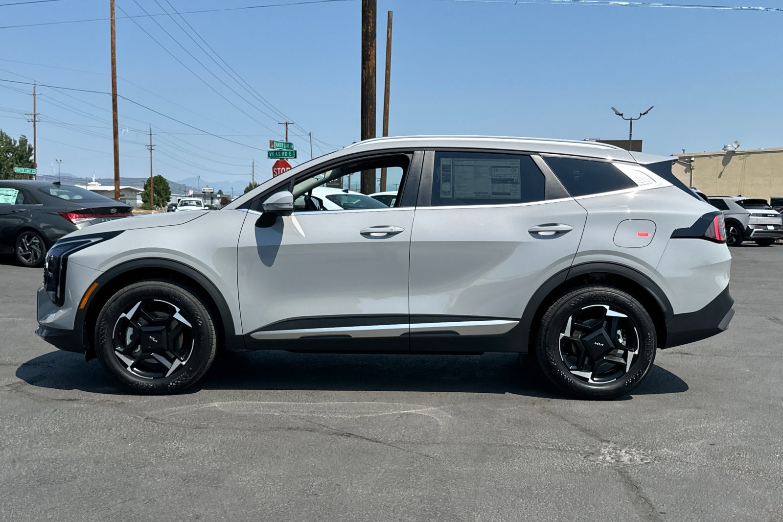 2026 Kia Sportage EX photo 4