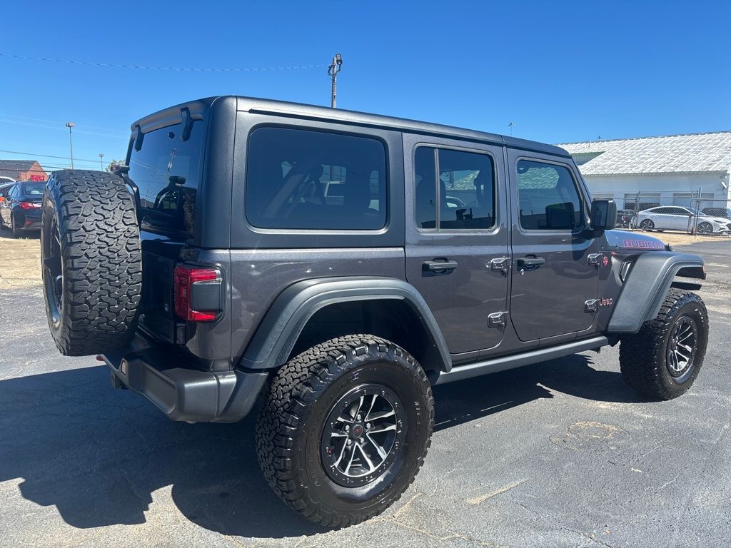 2024 Jeep Wrangler Rubicon photo 4
