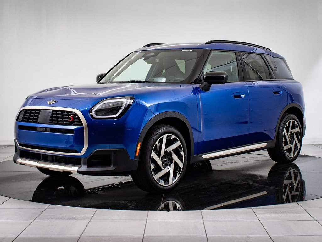 2025 MINI Countryman S's photo
