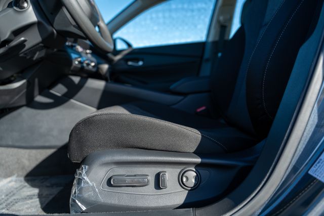 2025 Honda Accord SE photo 19