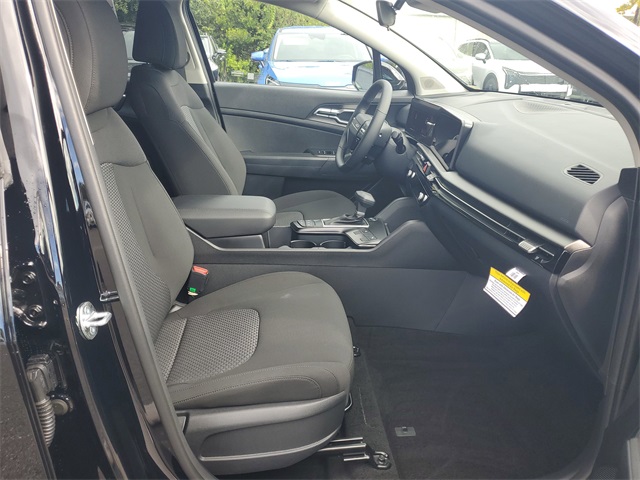 2026 Kia Sportage LX photo 4