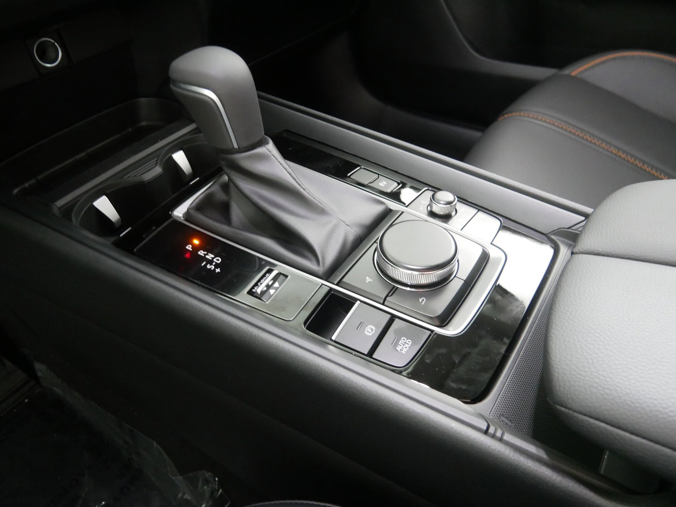 2025 Mazda CX-50 Premium photo 2