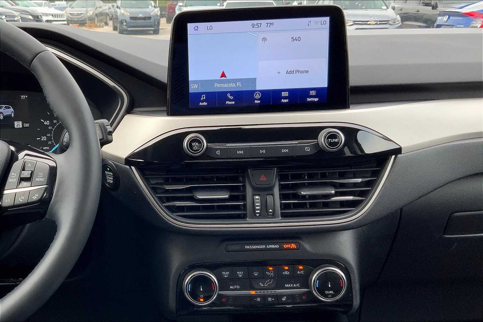 2022 Ford Escape SEL photo 6