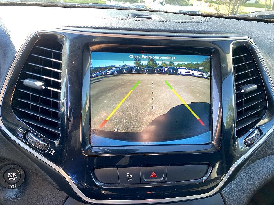 2019 Jeep Cherokee Limited photo 10