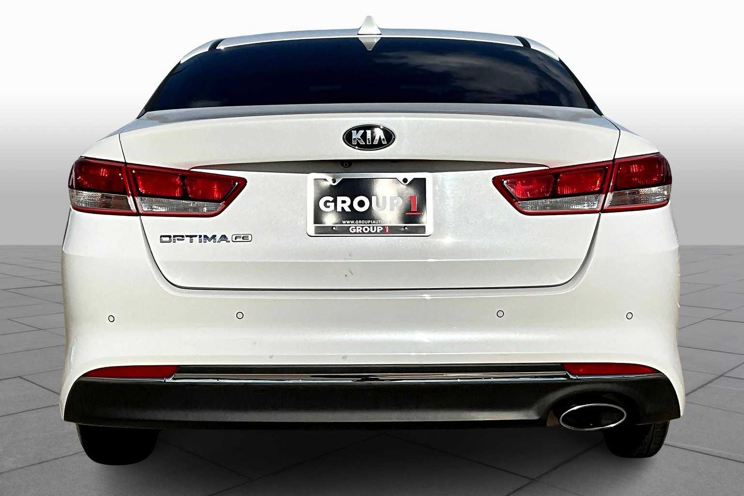 2018 Kia Optima LX photo 4