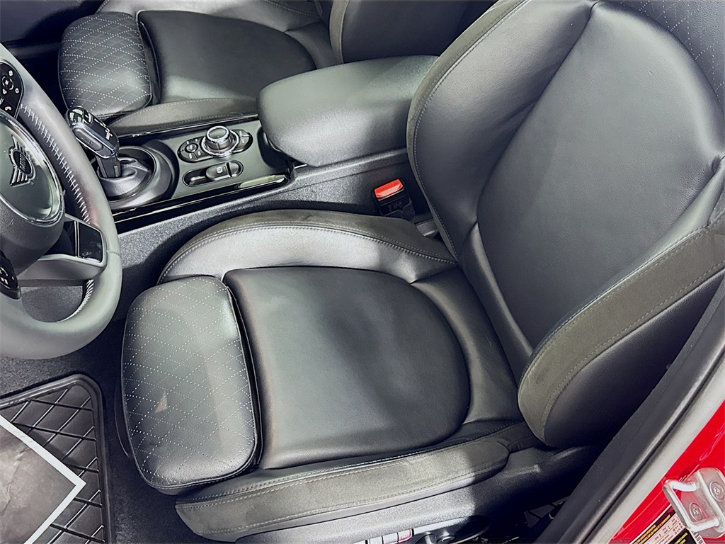 2023 Mini Cooper Base S ALL4 photo 19