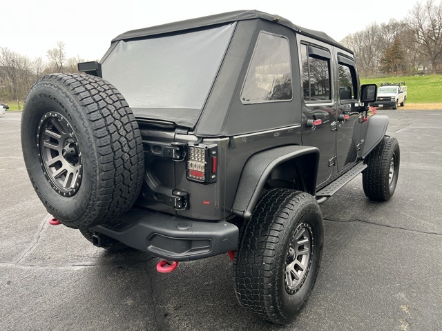 2018 Jeep Wrangler Unlimited Rubicon photo 3