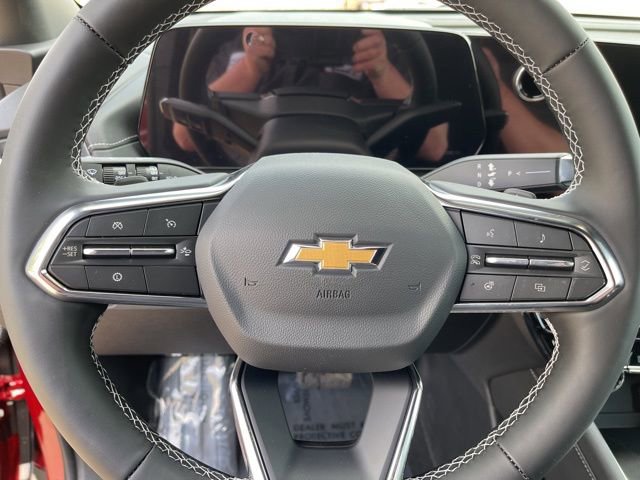2025 Chevrolet Traverse photo 10