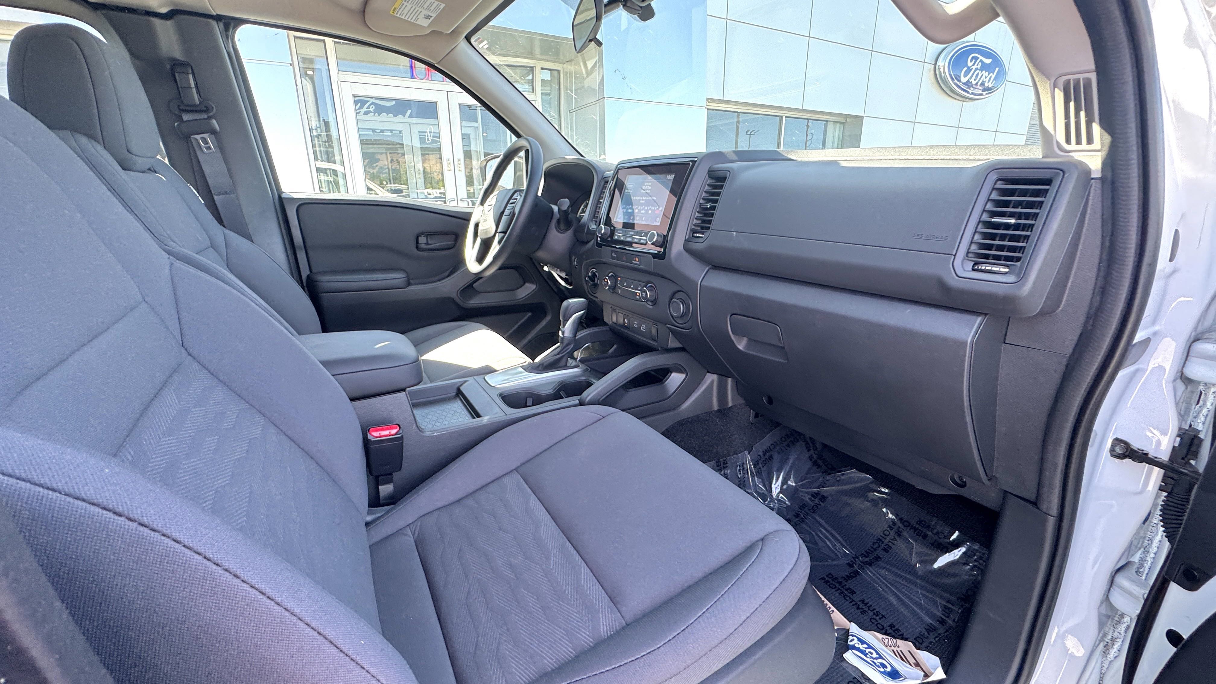 2023 Nissan Frontier S photo 4