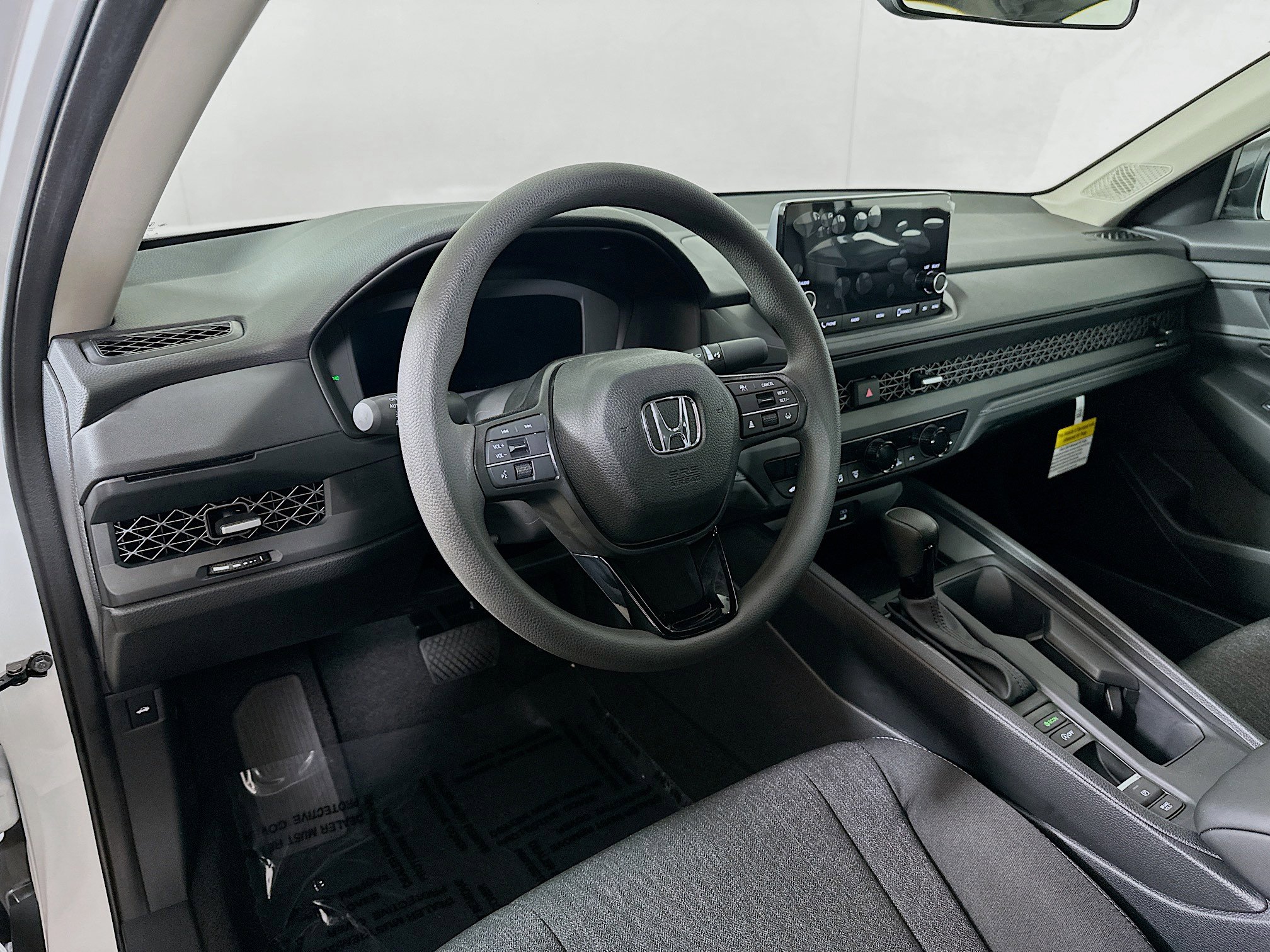2025 Honda Accord 1.5T SE photo 8