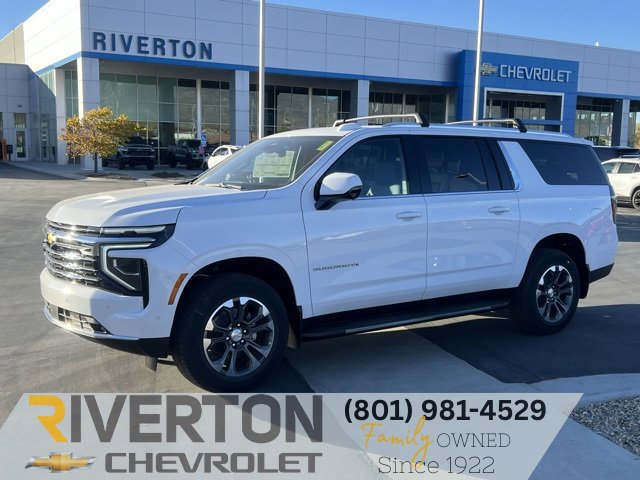 2026 Chevrolet Suburban LT's photo