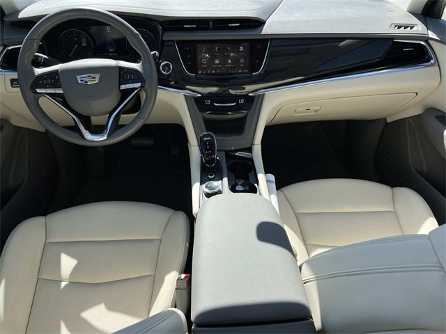 2021 Cadillac XT6 Premium Luxury photo 3