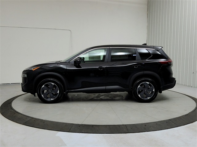 2025 Nissan Rogue SV photo 3