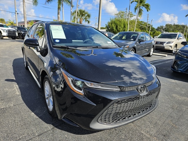 2022 Toyota Corolla LE photo 3