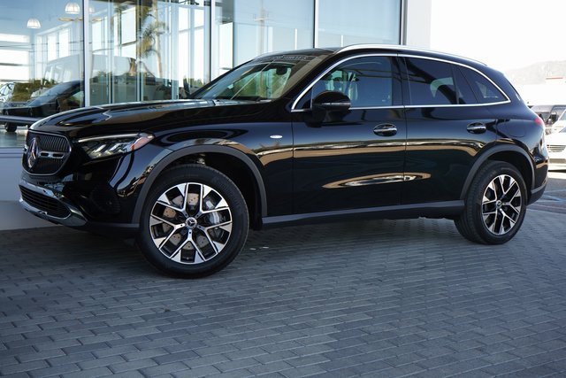 2025 Mercedes Benz GLC 350e 4MATIC photo 4