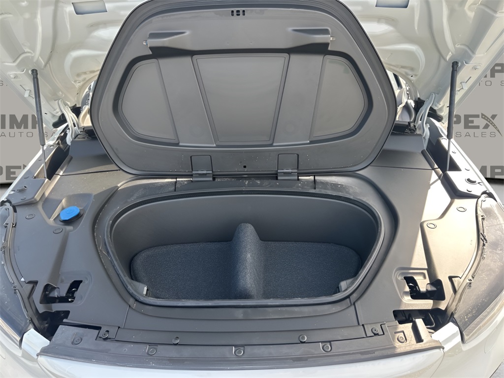 2023 Volvo C40 Recharge Ultimate photo 33