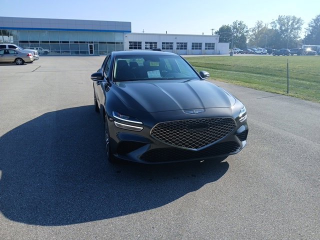 2025 Genesis G70 2.5T photo 7
