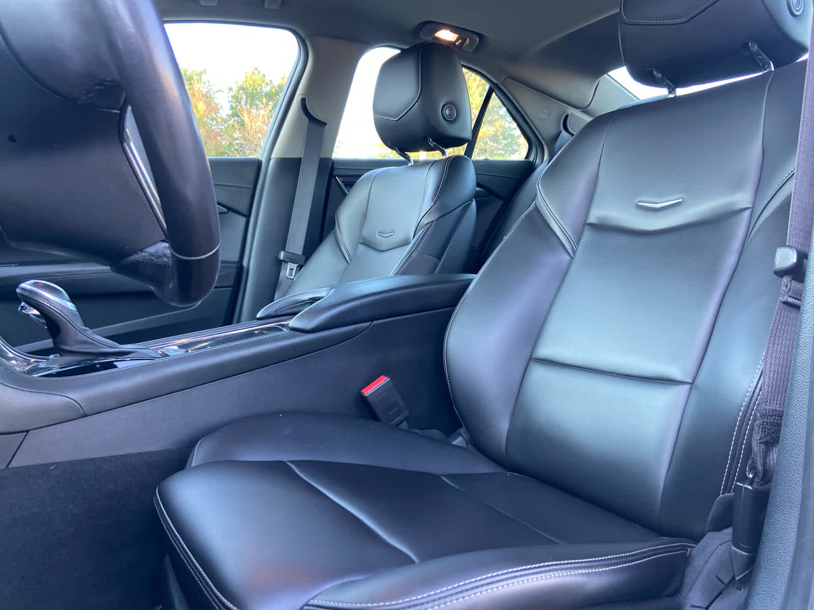 2018 Cadillac ATS Base photo 12