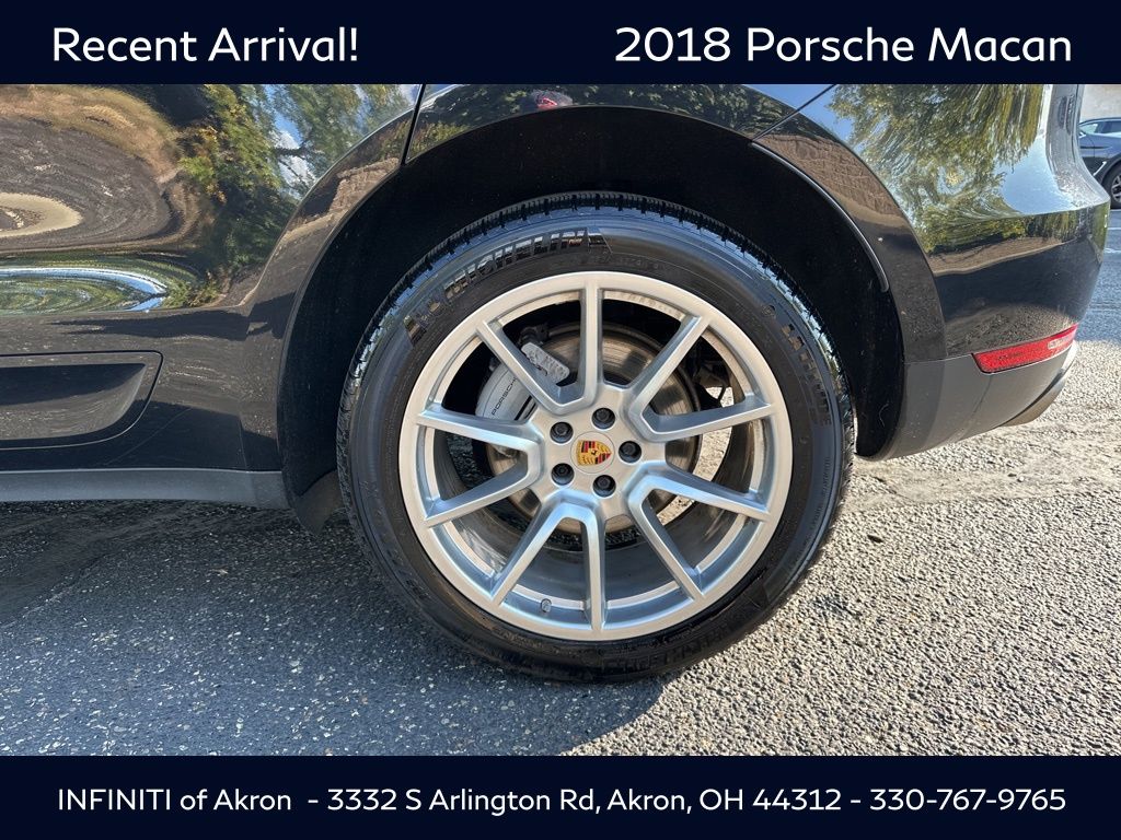 2018 Porsche Macan S photo 22