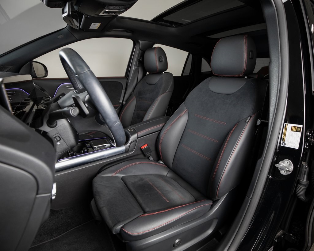 2023 Mercedes Benz GLA 250 4MATIC photo 2