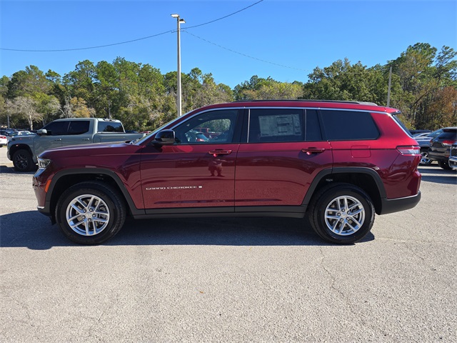 2025 Jeep Grand Cherokee Laredo X photo 2