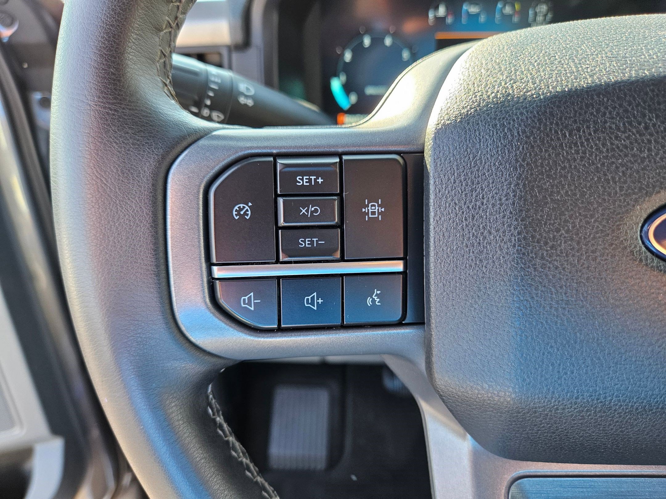 2024 Ford F-150 XLT photo 15